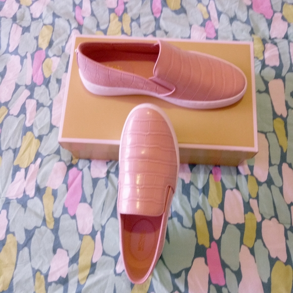 Michael Kors Keaton Slip On Sneakers - Picture 8 of 14